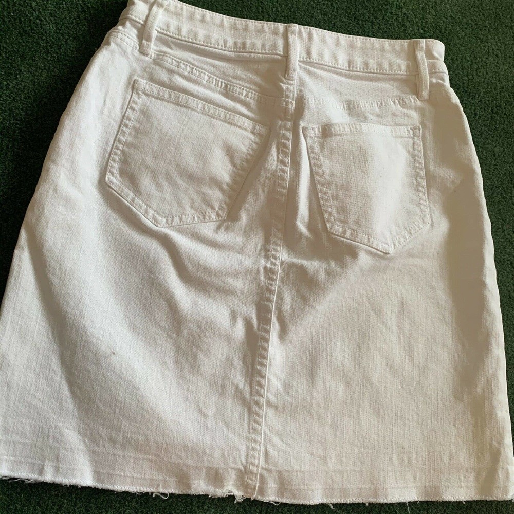 ANN TAYLOR White Denim Jean Raw Hem Mini Skirt - Picture 5 of 5